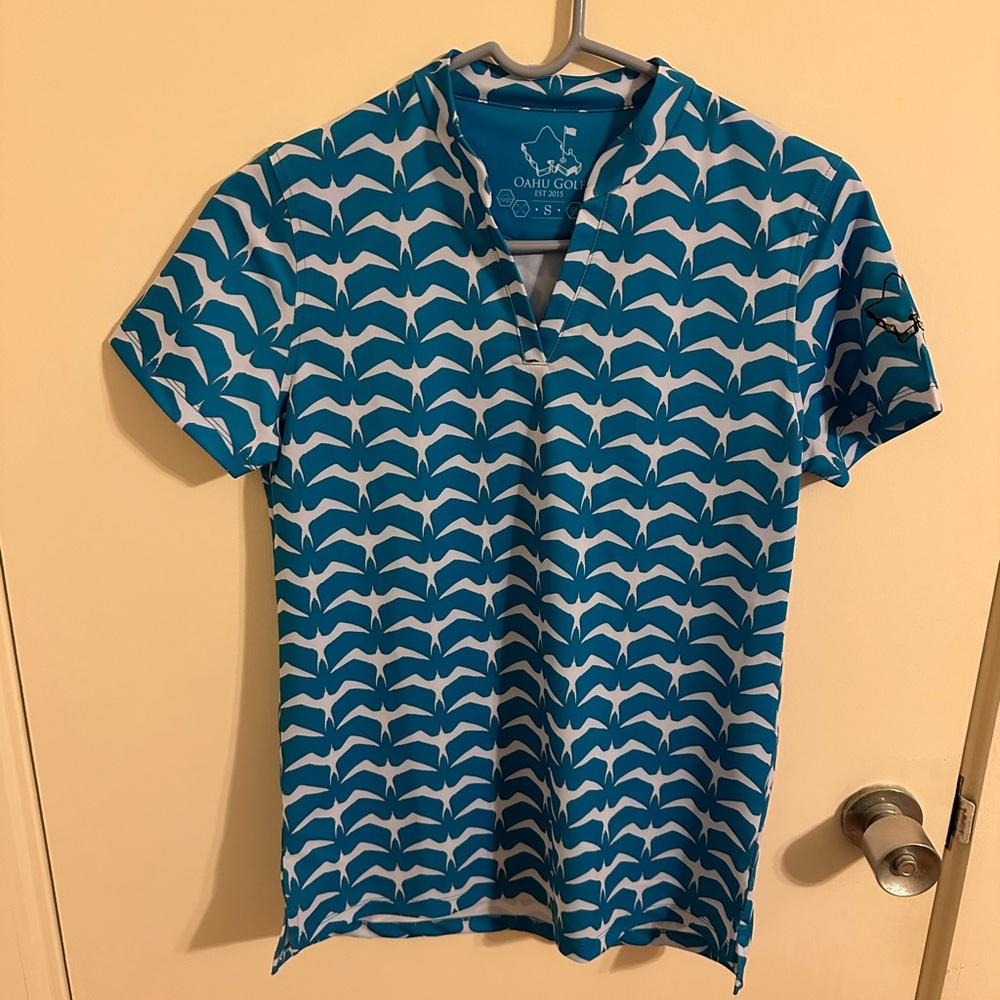 Women’s s small oga Oahu golf apparel golf polo shirt. NWOT